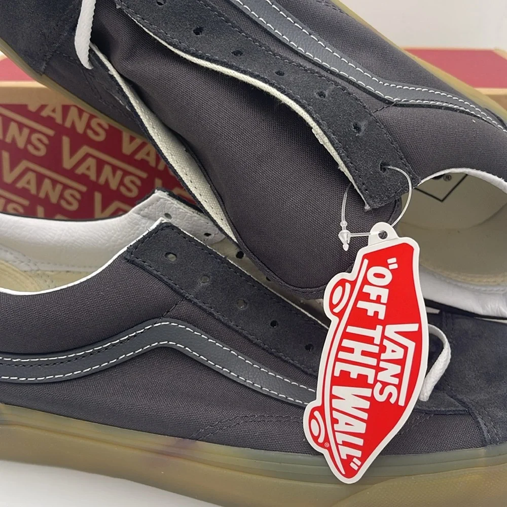 Vans Men’s Style 36 Gum Asphalt
VN0A54F6107 Sneakers - Picture 15 of 16